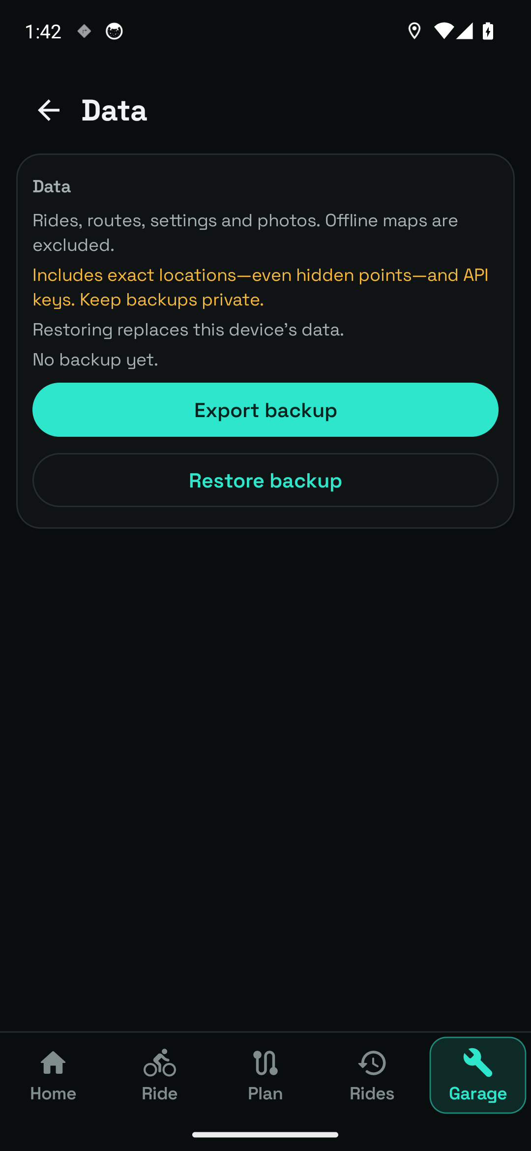 Private backups. The app explains backup contents, exact-location handling and the effect of restoring data.